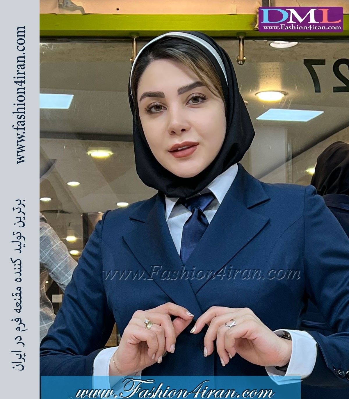 مقنعه سرمه ای با تل نقره‌ای کد 46