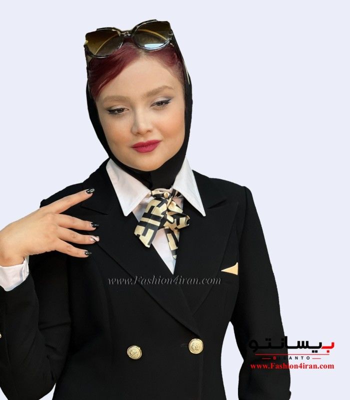 ست کت شلوار کرپ مشکی با خرجیکار طلایی کد 54