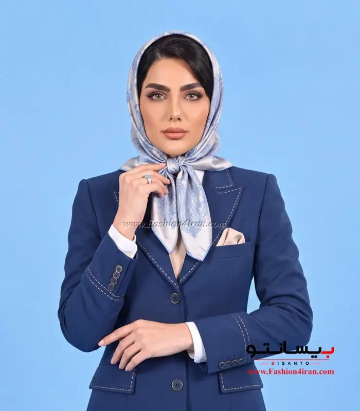 مانتو شلوار رسمی زنانه سرمه‌ای با جزئیات طلایی کد 509