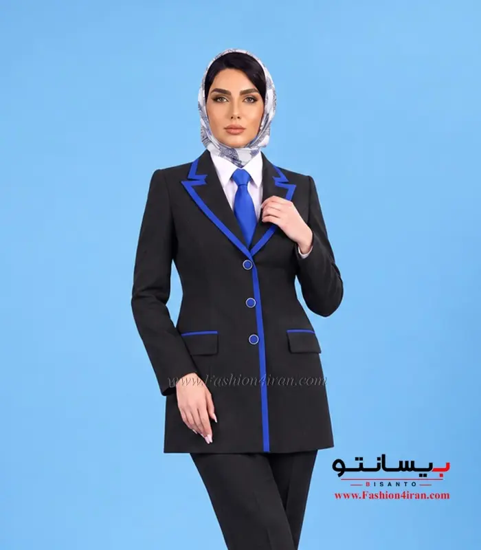 کت شلوار زنانه مشکی با خرجکار آبی کد 502 نمای روبه‌رو