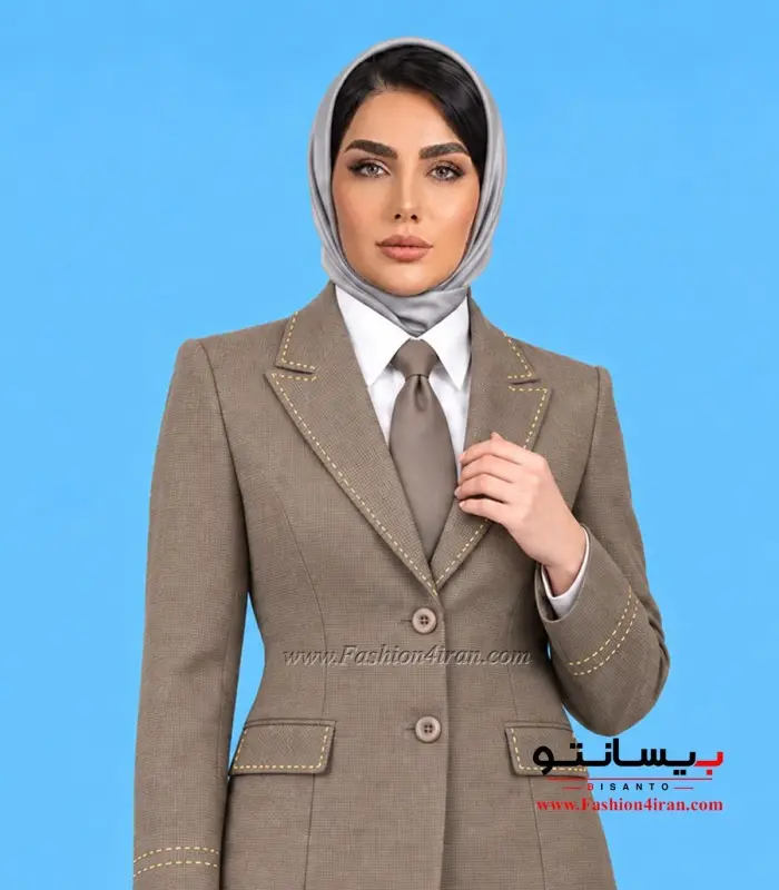 نمای نزدیک یقه بلیزر و شلال‌دوزی خردلی کد 509