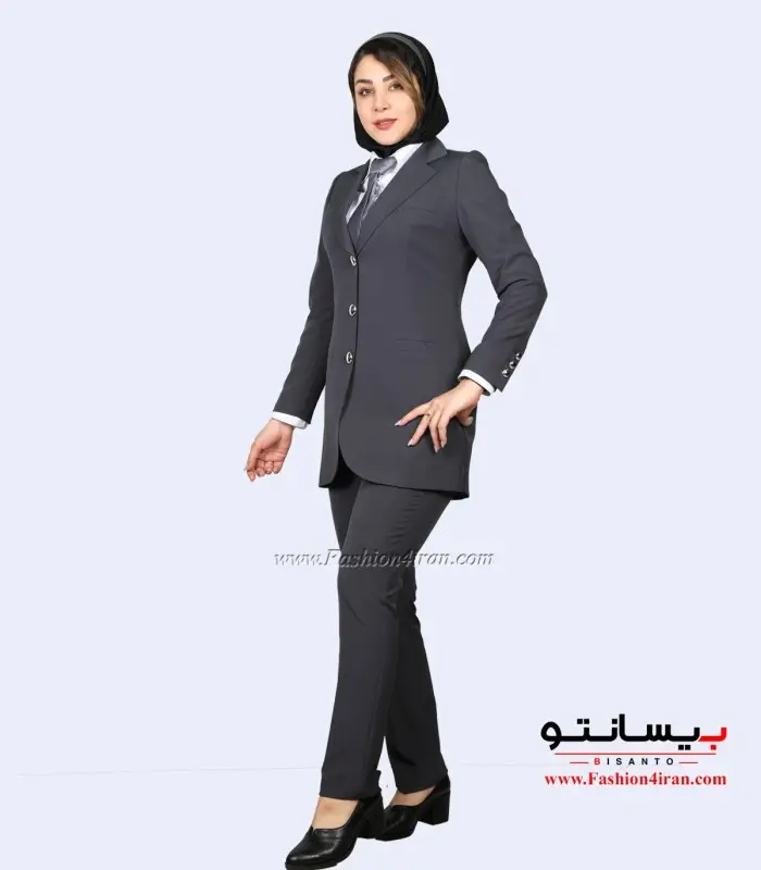 پرطرفدارترین استایل‌های اداری زنانه در سال ۲۰۲۵
