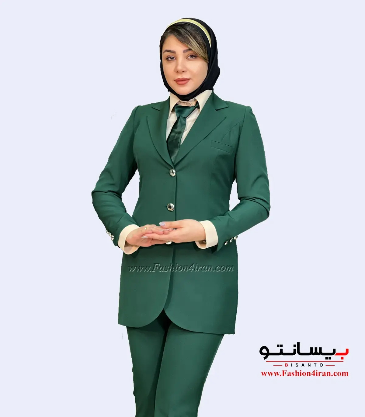 ست کردن کت‌ شلوار زنانه کد 105 با مقنعه کد 46 بیسانتو